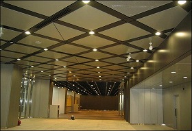 高松シンボルタワー天井パネル